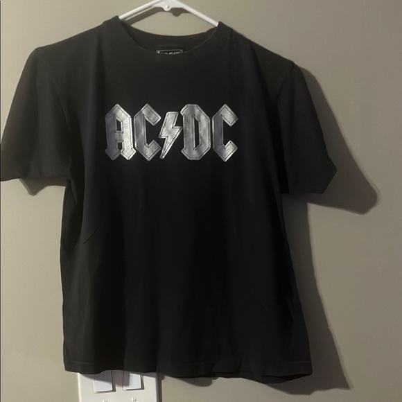 AC/DC Black T-Shirt with Silver Logo - Picture 1 of 4